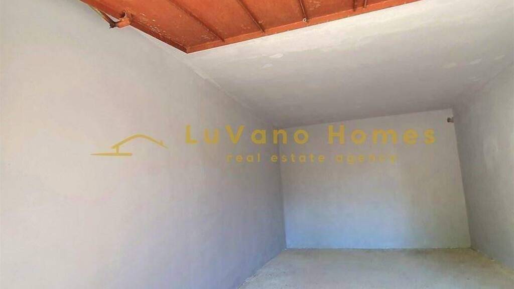 Sonstiges zum Kauf 39.000 € 18 m² Pecine