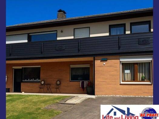 Einfamilienhaus zum Kauf 219.000 € 7 Zimmer 196 m² 733 m² Grundstück Berliner Weg 3 Ermenrod Feldatal 36325