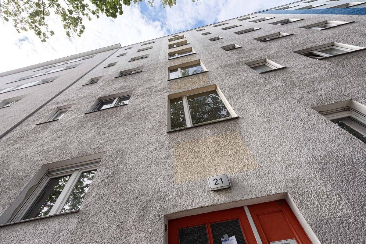 Property thumbnail 3