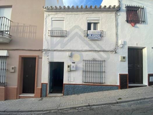 Villa zum Kauf 51.000 € 2 Zimmer 74 m² 44 m² Grundstück Morón de la Frontera 41530