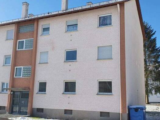 Wohnung zur Miete 400 € 3 Zimmer 68 m² 2. Geschoss Stetten Stetten a.k.M. 72510