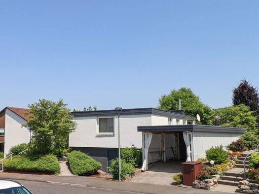 Bungalow zum Kauf 348.000 € 6 Zimmer 152 m² 775 m² Grundstück Eschwege 37269