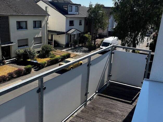 Wohnung zur Miete 715 € 2 Zimmer 57 m² 2. Geschoss Berzdorfer Str. 4 Immendorf Köln 50997