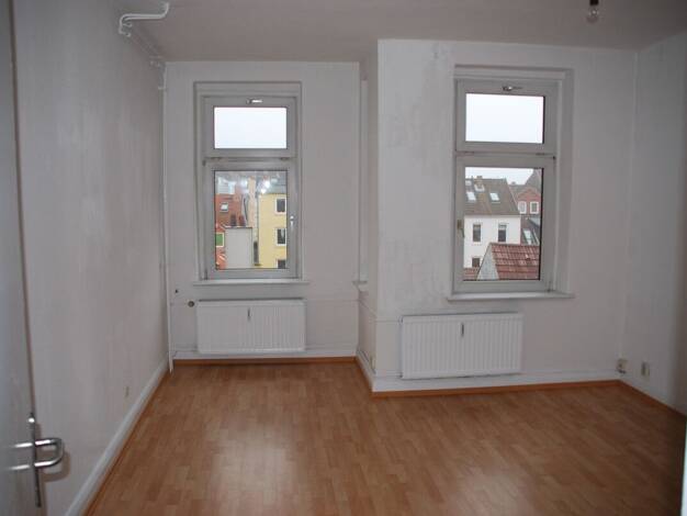 Wohnung zur Miete - Erstbezug 500 € 2 Zimmer 48,2 m² 4. Geschoss frei ab 01.09.2026 Michelsenstraße 37 Südfriedhof Südfriedhof 24114