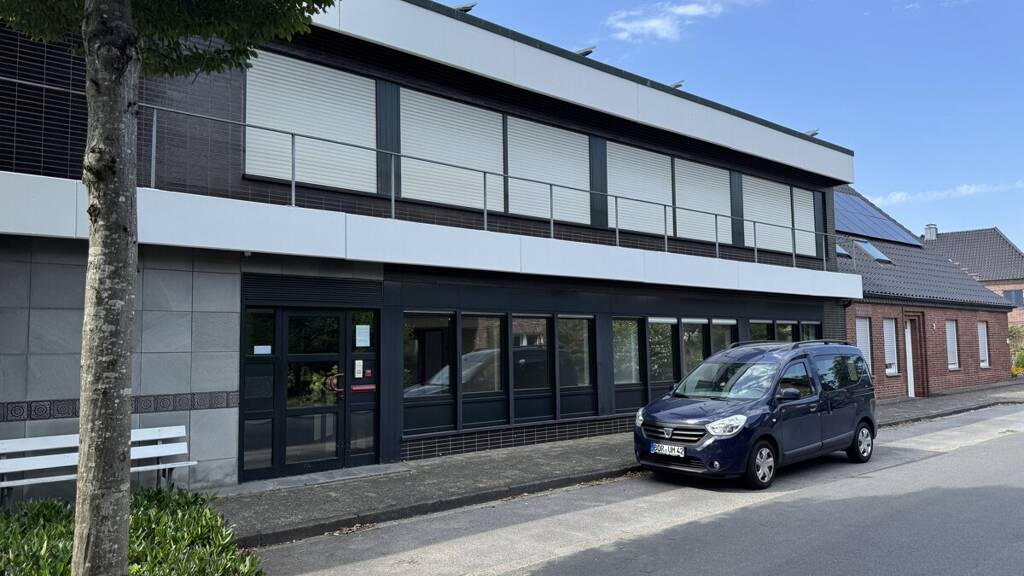 Praxisfläche zur Miete 1.500 € 6 Zimmer 155 m² Bürofläche Alstätte Ahaus 48683
