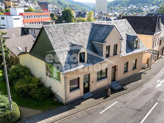 Einfamilienhaus zum Kauf 109.000 € 8 Zimmer 166 m² 260 m² Grundstück Idar-Oberstein 55743