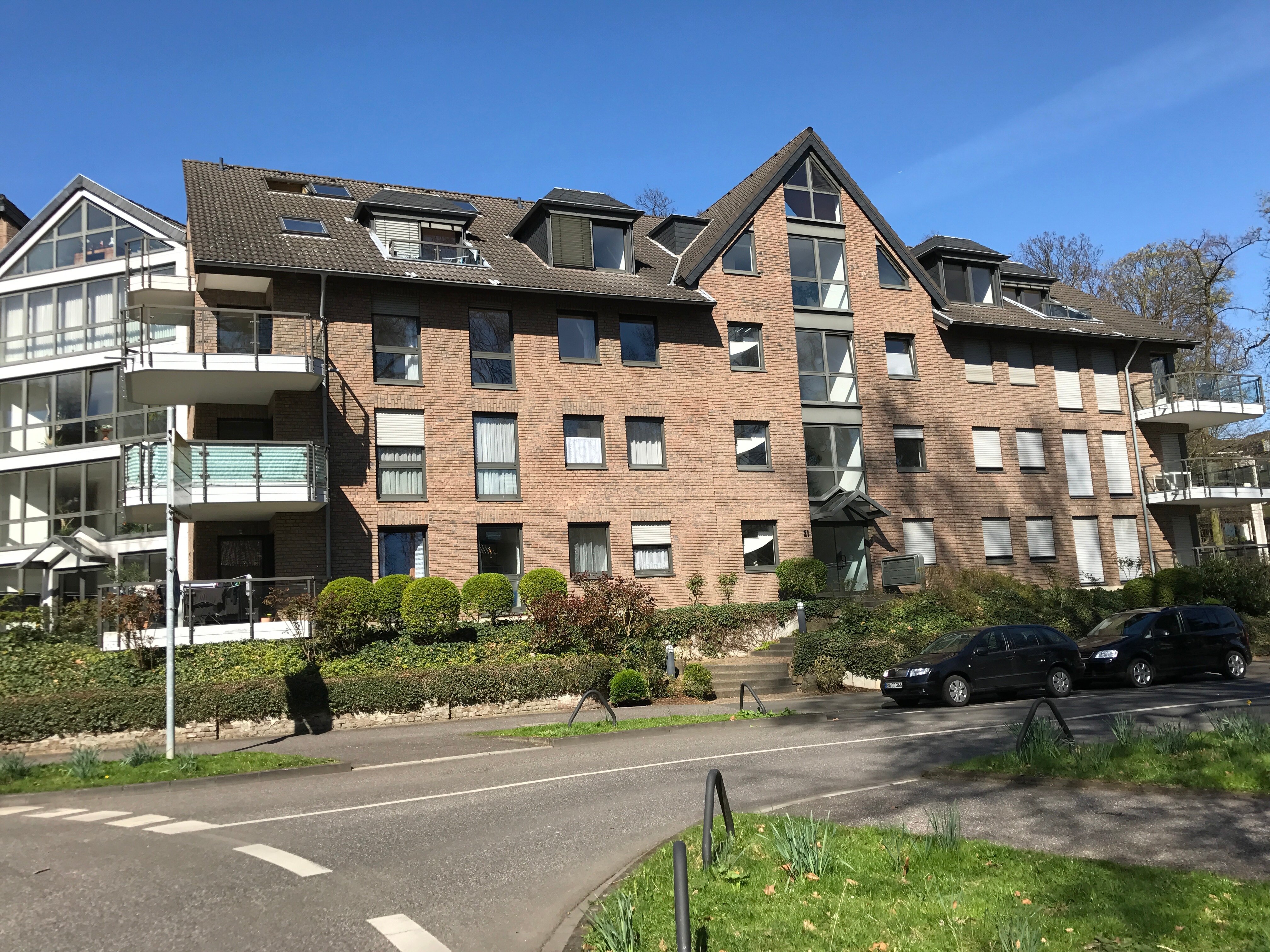 Tiefgaragenstellplatz zur Miete provisionsfrei 80 € Austraße 21 Rüngsdorf Bonn 53179