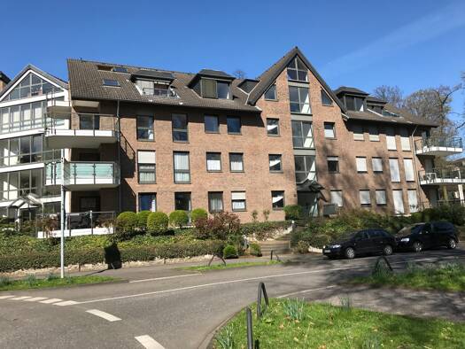 Tiefgaragenstellplatz zur Miete provisionsfrei 80 € Austraße 21 Mehlem Bonn 53179