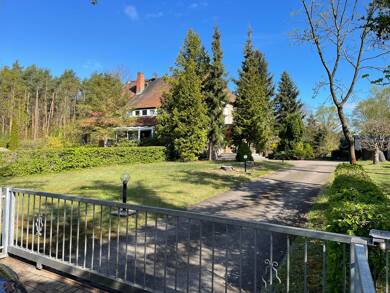 Villa zum Kauf 349.000 € 242 m² 4.453 m² Grundstück frei ab sofort Hauptstraße 2, OT Holzdorf Holzdorf Jessen (Elster) 06917