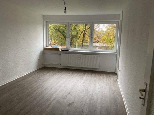 Wohnung zur Miete 506 € 2,5 Zimmer 57 m² 2. Geschoss frei ab 24.12.2025 Weiße Rose 6 Mühlenberg Hannover 30457