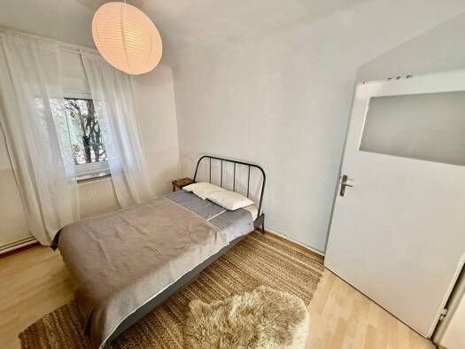 Haus zum Kauf 145.000 € 2 Zimmer 50 m² 323 m² Grundstück Laa an der Thaya 2136
