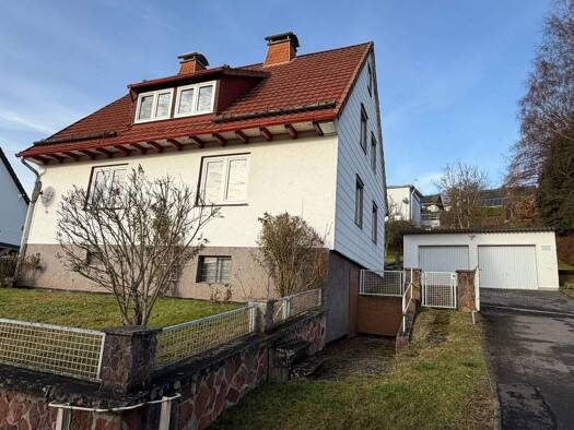 Einfamilienhaus zum Kauf 185.000 € 6 Zimmer 120 m² 1.034 m² Grundstück frei ab sofort Großalmerode 37247