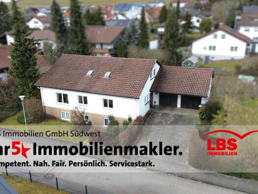 Mehrfamilienhaus zum Kauf 398.000 € 7 Zimmer 161,8 m² 843 m² Grundstück frei ab sofort Engen 78234