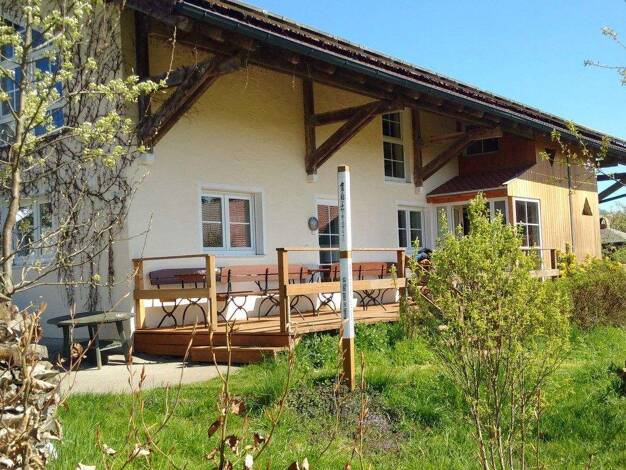 Mehrfamilienhaus zur Miete 1.320 € 5 Zimmer 150 m² 6.000 m² Grundstück Willenbach 21 Zimmern Tann 84367