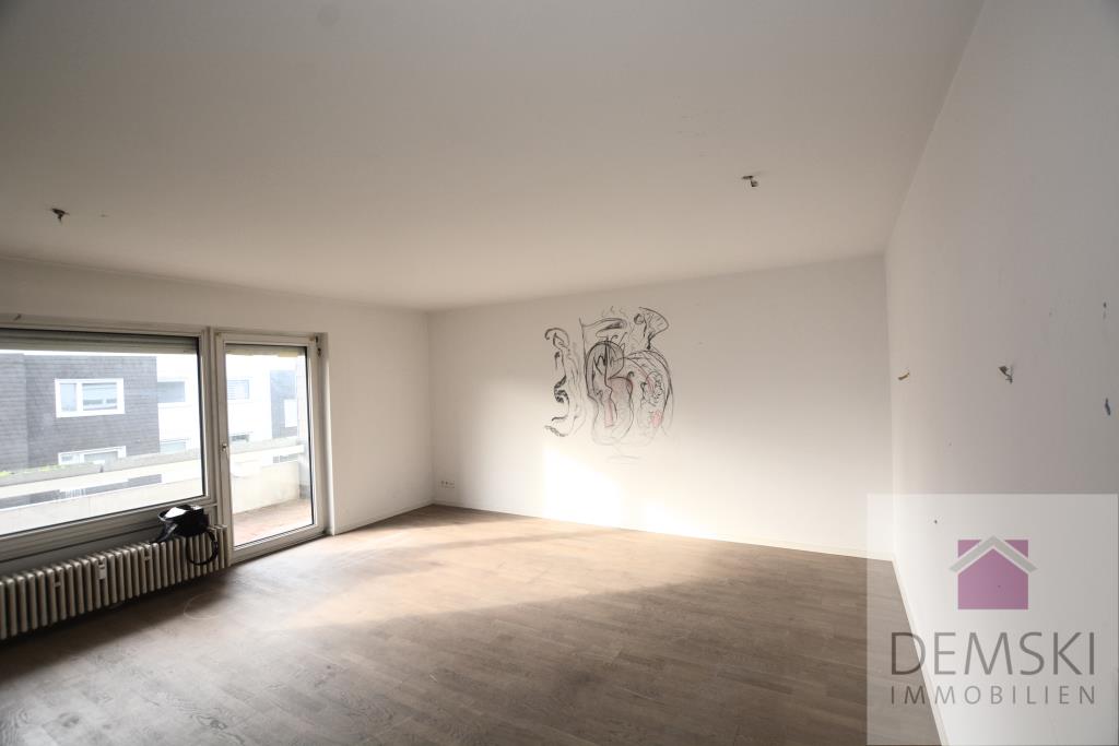 Wohnung zum Kauf 290.000 € 3 Zimmer 83,2 m²<br/>Wohnfläche Benrath Düsseldorf 40597