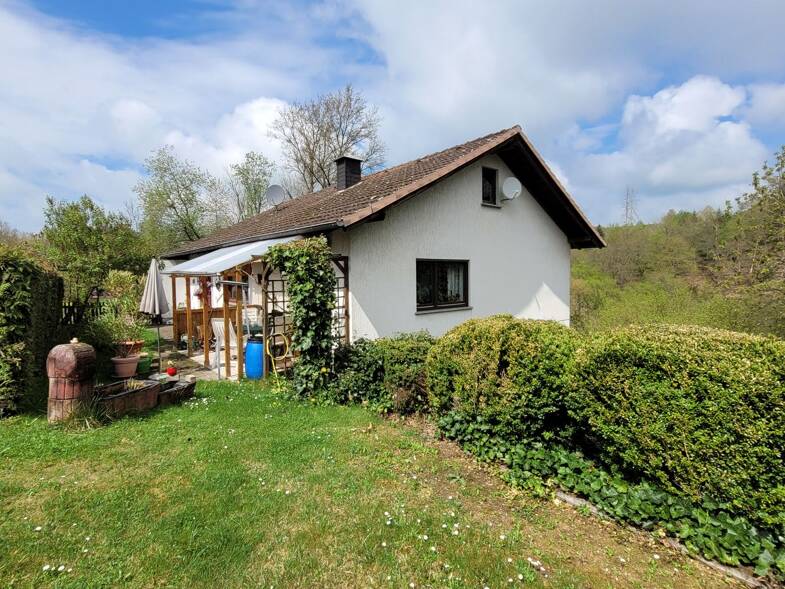 Einfamilienhaus zum Kauf 199.000 € 5 Zimmer 154 m² 885 m² Grundstück Schnellbach Beltheim 56290