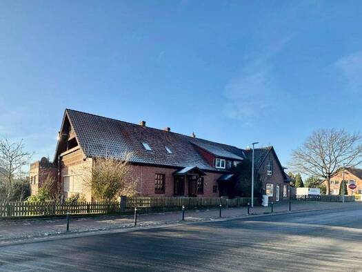 Mehrfamilienhaus zum Kauf 395.000 € 15 Zimmer 433 m² 1.948 m² Grundstück Mardorf Neustadt am Rübenberge 31535