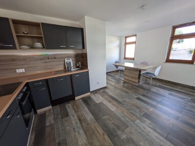 Wohnung zur Miete 850 € 3,5 Zimmer 82 m² frei ab sofort Eichwaldstraße 37 Waldrennach Neuenbürg 75305