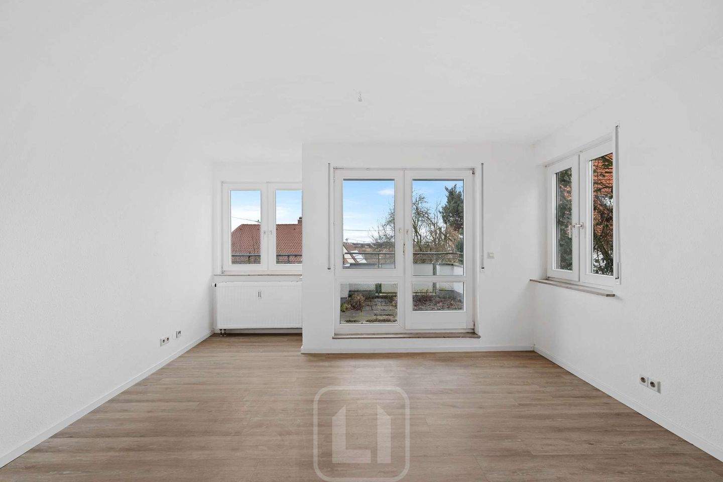 Immobilie in Leinfelden-Echterdingen - Kapitalanleger aufgepasst | Moderne 3,5-Zimmer-Wohnung mit sonnigem Balkon & Stellplatz - Bild 1