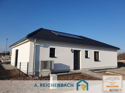 Bungalow zur Miete 1.500 € 4 Zimmer 110 m² 530 m² Grundstück Scholitzer Weg 9L Löbnitz 04509