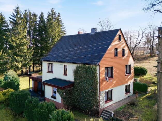 Einfamilienhaus zum Kauf 105.000 € 5 Zimmer 140 m² 1.090 m² Grundstück frei ab sofort Oberreichenbach Brand-Erbisdorf 09618