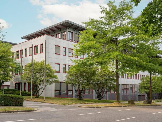 Büro zur Miete provisionsfrei 8,40 € 11.262,9 m² Bürofläche Ruhrallee 307-309 Bergerhausen Essen 45136