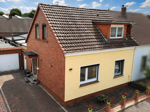 Doppelhaushälfte zum Kauf 99.000 € 4 Zimmer 78 m² 230 m² Grundstück Nordenham Nordenham 26954