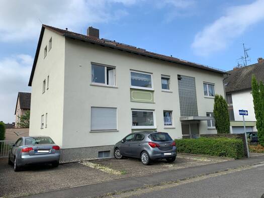 Wohnung zur Miete 820 € 2 Zimmer 76 m² 3. Geschoss frei ab 01.09.2026 Hochheim Hochheim 65239