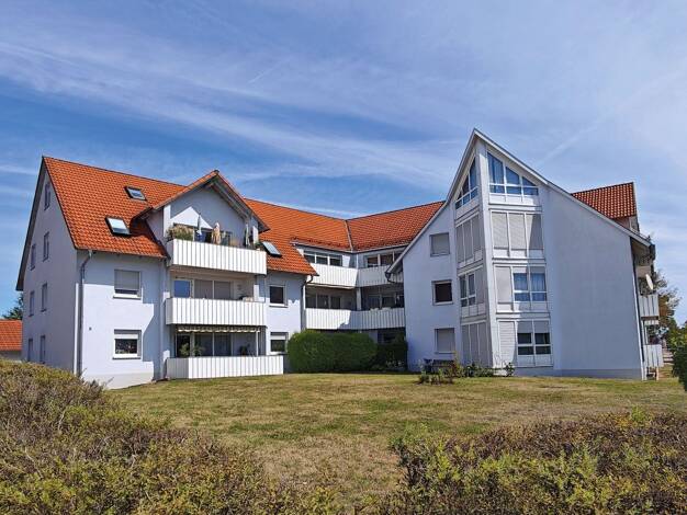 Wohnung zum Kauf provisionsfrei 200.000 € 1 Zimmer 75 m² 2. Geschoss Speichersdorf Speichersdorf 95469