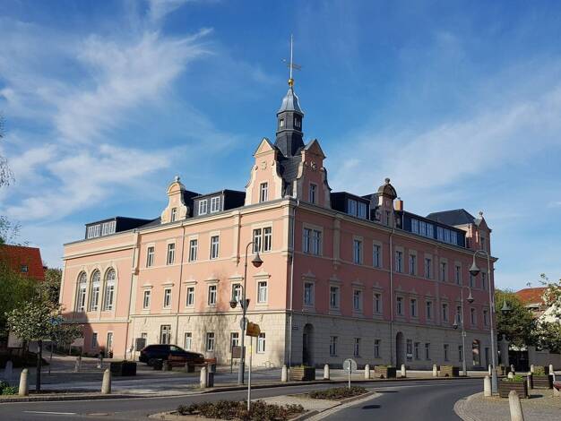 Wohnung zur Miete 1.260 € 3 Zimmer 101 m² Dachgeschoss, 4. Geschoss frei ab 01.10.2025 Haußmannplatz 3 Kreischa Kreischa 01731