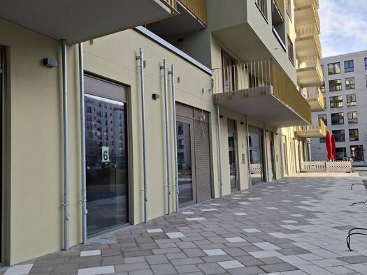 Laden zur Miete - Erstbezug provisionsfrei 3.570 € 160 m² Verkaufsfläche Altstadt Innenstadt I 60486