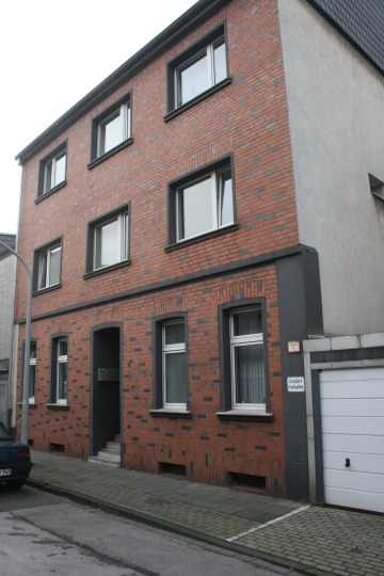 Wohnung zur Miete 700 € 5 Zimmer 134 m² frei ab sofort Jakobstraße Mittelmeiderich Duisburg 47137