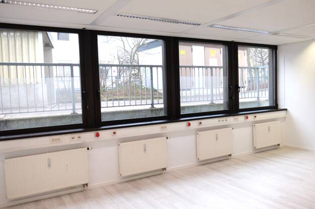 Bürogebäude zur Miete 10,50 € 80,3 m² Bürofläche Planegg Planegg Steinkirchen 82152