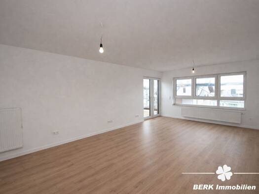 Wohnung zur Miete 1.570 € 4 Zimmer 147 m² 1. Geschoss Sulzbach Sulzbach am Main 63834