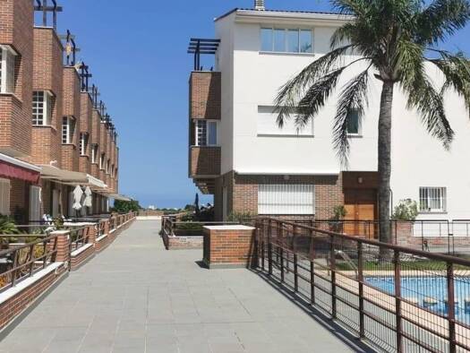 Reihenhaus zum Kauf 299.000 € 3 Zimmer 243 m² Bellreguard 46713