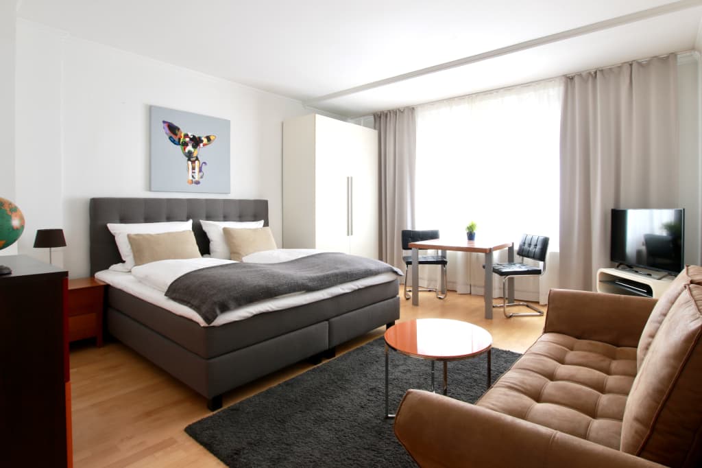 Wohnung zur Miete Wohnen auf Zeit 2.116 € 1 Zimmer 31 m²<br/>Wohnfläche 16.12.2024<br/>Verfügbarkeit Bismarckstraße Neustadt - Nord Köln 50672