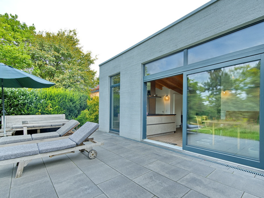 Einfamilienhaus zur Miete 2.184 € 4,5 Zimmer 127 m² 1.250 m² Grundstück frei ab 01.04.2027 Lank-Latum Meerbusch 40668