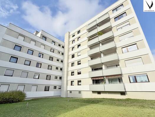 Wohnung zum Kauf 369.000 € 4 Zimmer 106,9 m² EG frei ab 01.11.2026 Höchberg 97204