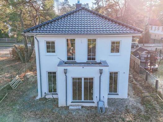 Einfamilienhaus zum Kauf 880.000 € 5 Zimmer 147 m² 525 m² Grundstück Eichwalde 15732