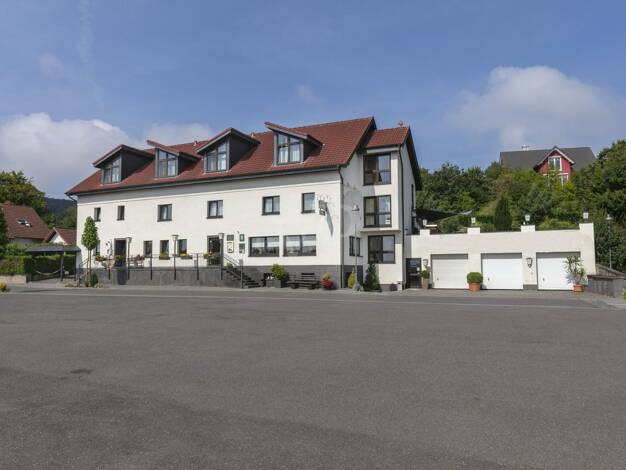 Restaurant zur Miete 800 € 300 m² Gastrofläche Spessart 56746