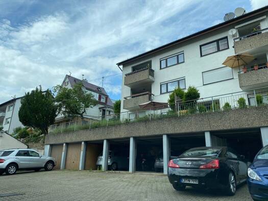 Haus zum Kauf 1.150.000 € 15 Zimmer 420 m² 830 m² Grundstück Ludwigsburg 71642