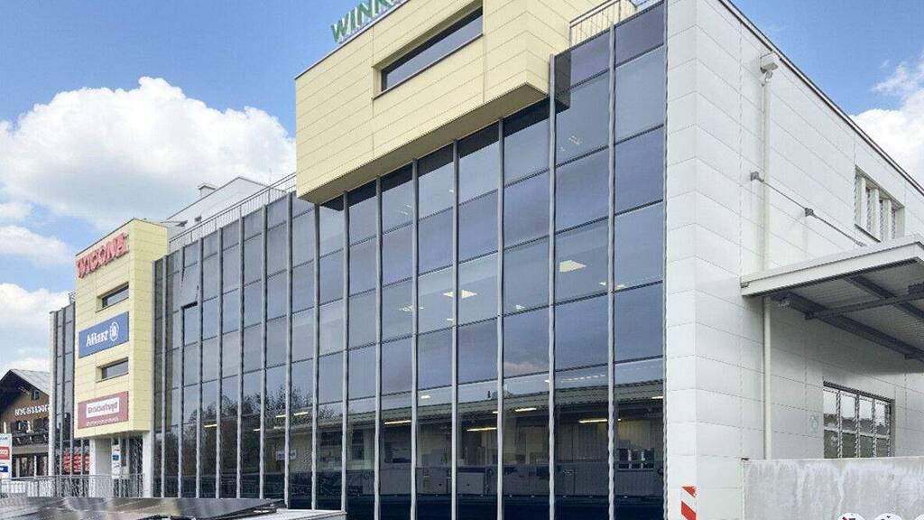 Lagerhalle zur Miete 7,41 € 270 m² Lagerfläche Seekirchen am Wallersee 5201