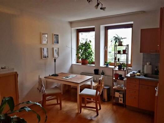 Studio zur Miete 500 € 1,5 Zimmer 28 m² Geschoss -1/3 frei ab 01.09.2026 Vierzigmannstraße 28 Erlangen-Nord Erlangen 91054