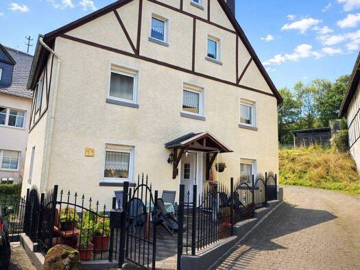 Einfamilienhaus zum Kauf als Kapitalanlage geeignet 139.000 € 3 Zimmer 137 m² 123 m² Grundstück Dieler Ney 56283