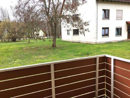 Wohnung zur Miete 200 € 1 Zimmer 34,6 m² frei ab 01.02.2026 Louis-Lejeuné-Straße 2 Niederlungwitz Glauchau 08371