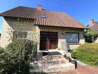 Einfamilienhaus zum Kauf 380.000 € 5 Zimmer 143 m² 1.325 m² Grundstück Reinfeld 23858
