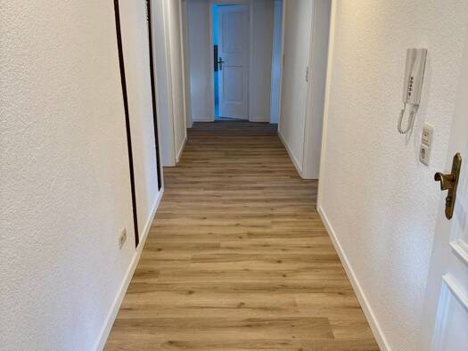 Wohnung zur Miete 950 € 3 Zimmer 98 m² Geschoss 2/4 frei ab 01.02.2026 Osthofenstraße 35 Soest 59494