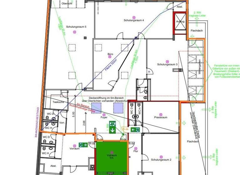 Bürogebäude zur Miete 2.412 € 9 Zimmer 402 m² Bürofläche Hauptstraße 13 Freilassing 83395