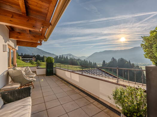 Einfamilienhaus zum Kauf 8 Zimmer 606 m² 1.002 m² Grundstück St. Johann in Tirol 6380