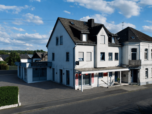 Mehrfamilienhaus zum Kauf provisionsfrei 890.000 € 12 Zimmer 227 m² 1.860 m² Grundstück frei ab sofort Niederhadamar Hadamar 65589